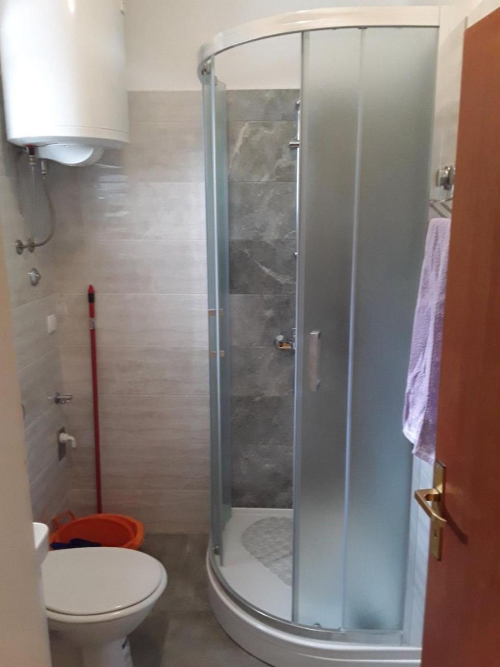 Apartments Frane-20M From Beach Barbat na Rabu Экстерьер фото